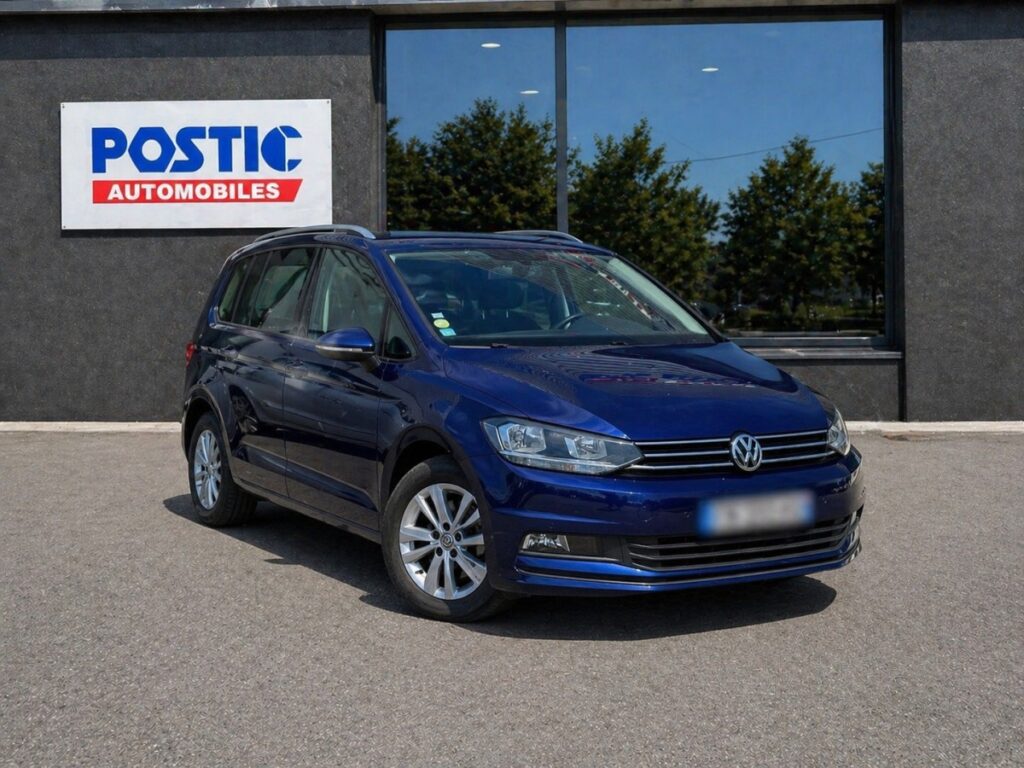 Volkswagen Touran - Photo 1