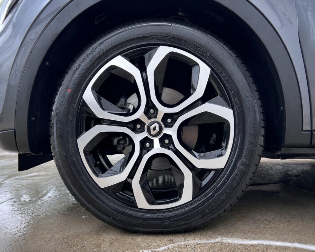 Renault ARKANA - Photo 5