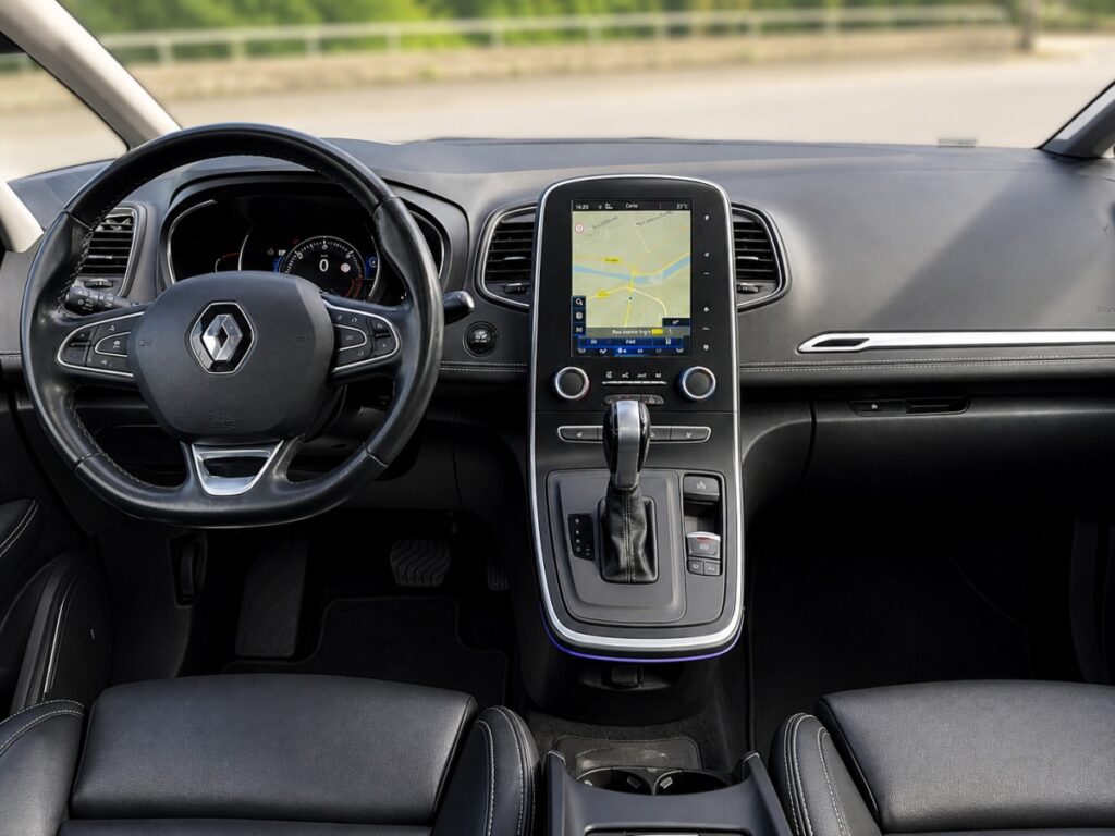 Renault Grand Scénic (4) - Photo 3