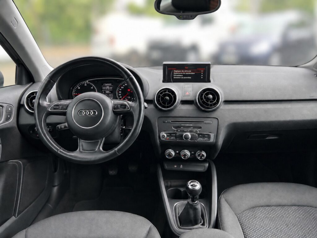 Audi A1 BUSINESS - Photo 3