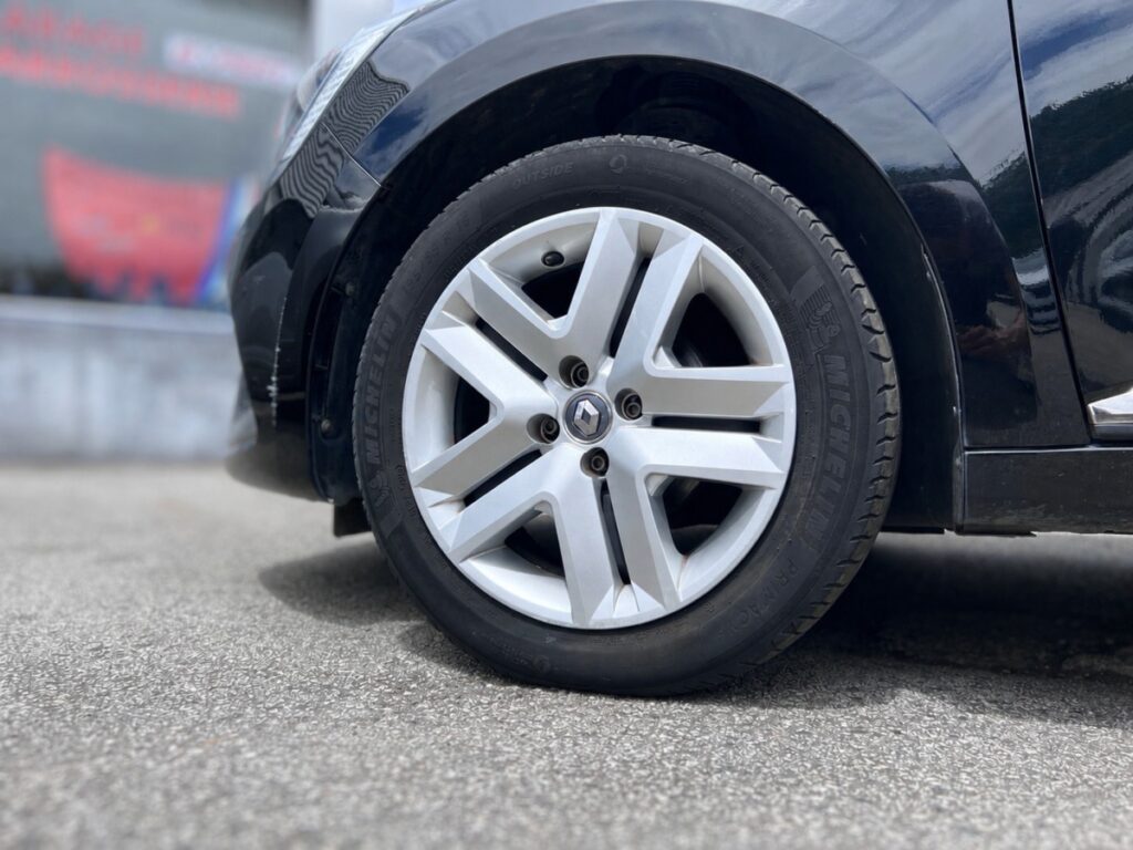 Renault Clio (5) - Photo 5