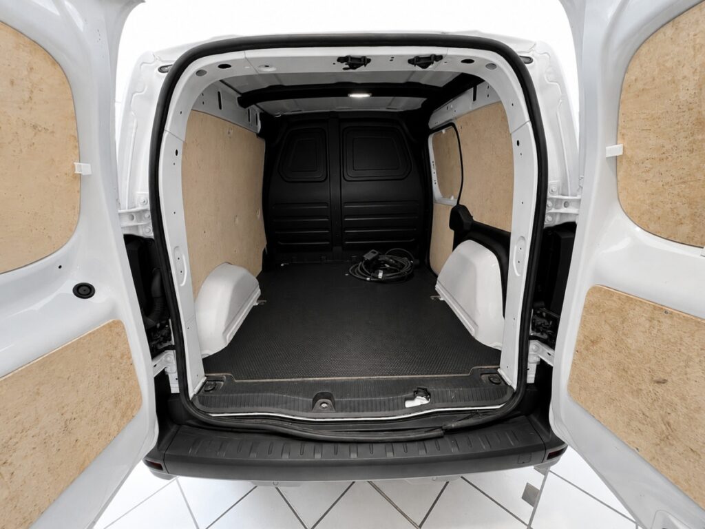 Nissan Townstar EV - Photo 5
