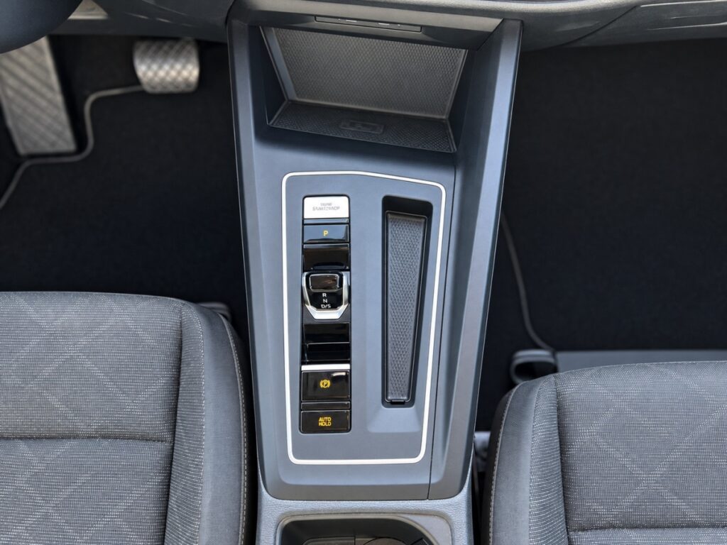 Volkswagen Golf (8) - Photo 6