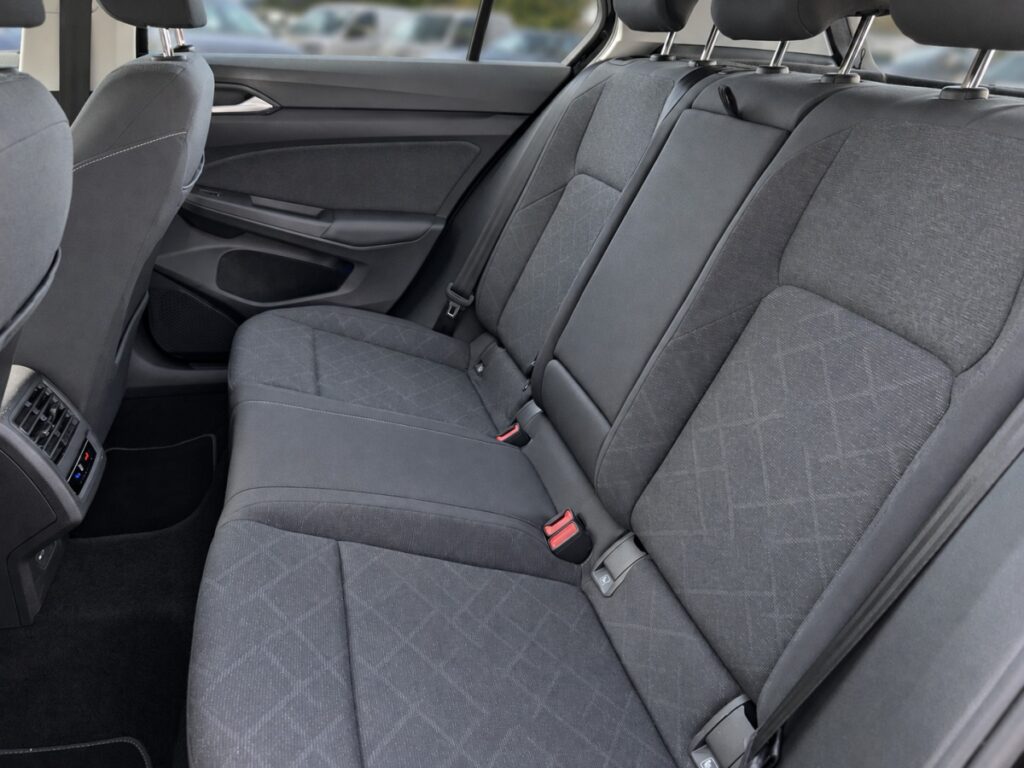 Volkswagen Golf (8) - Photo 8